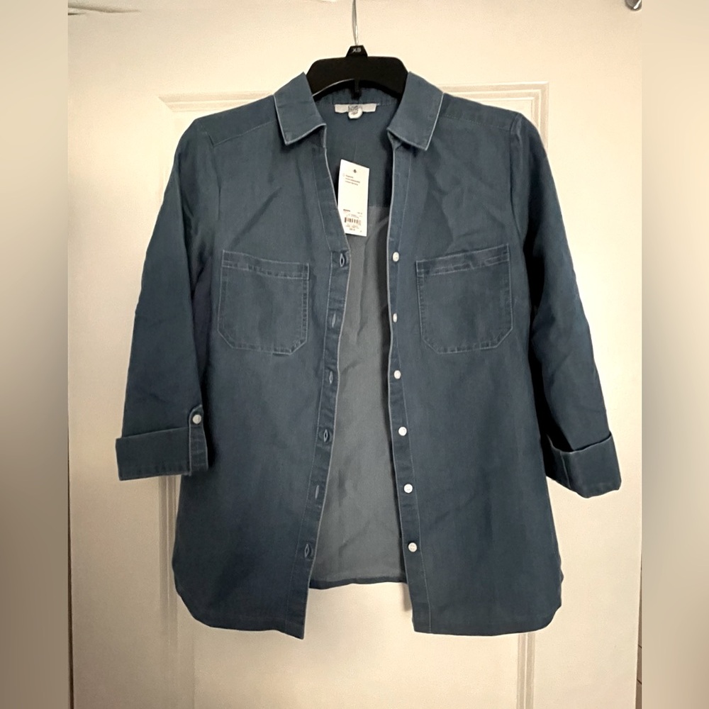 NWT Croft & Barrow Chambray Buttondown Blouse XS